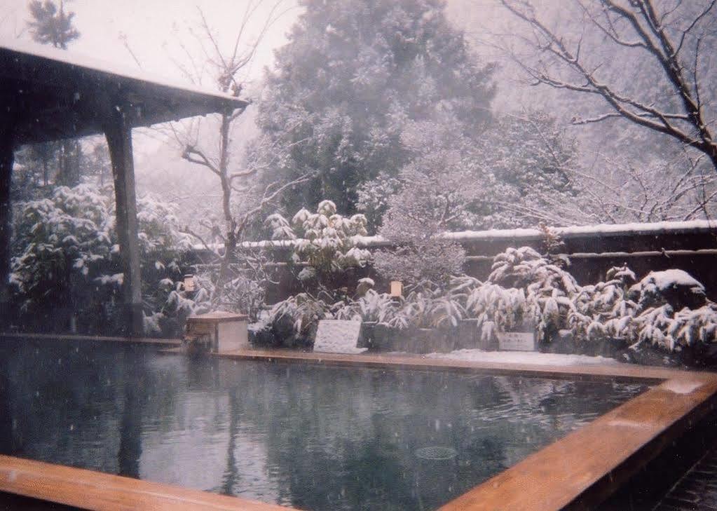 KURAMA ONSEN RYOKAN KYOTO